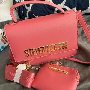 COPY - NWT Steve Madden BHama crossbody in Raspberry Pink